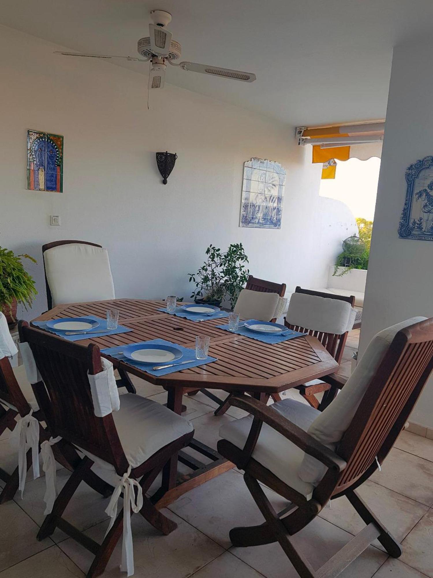 Quetzal Golf & Beach House Apartment Marbella